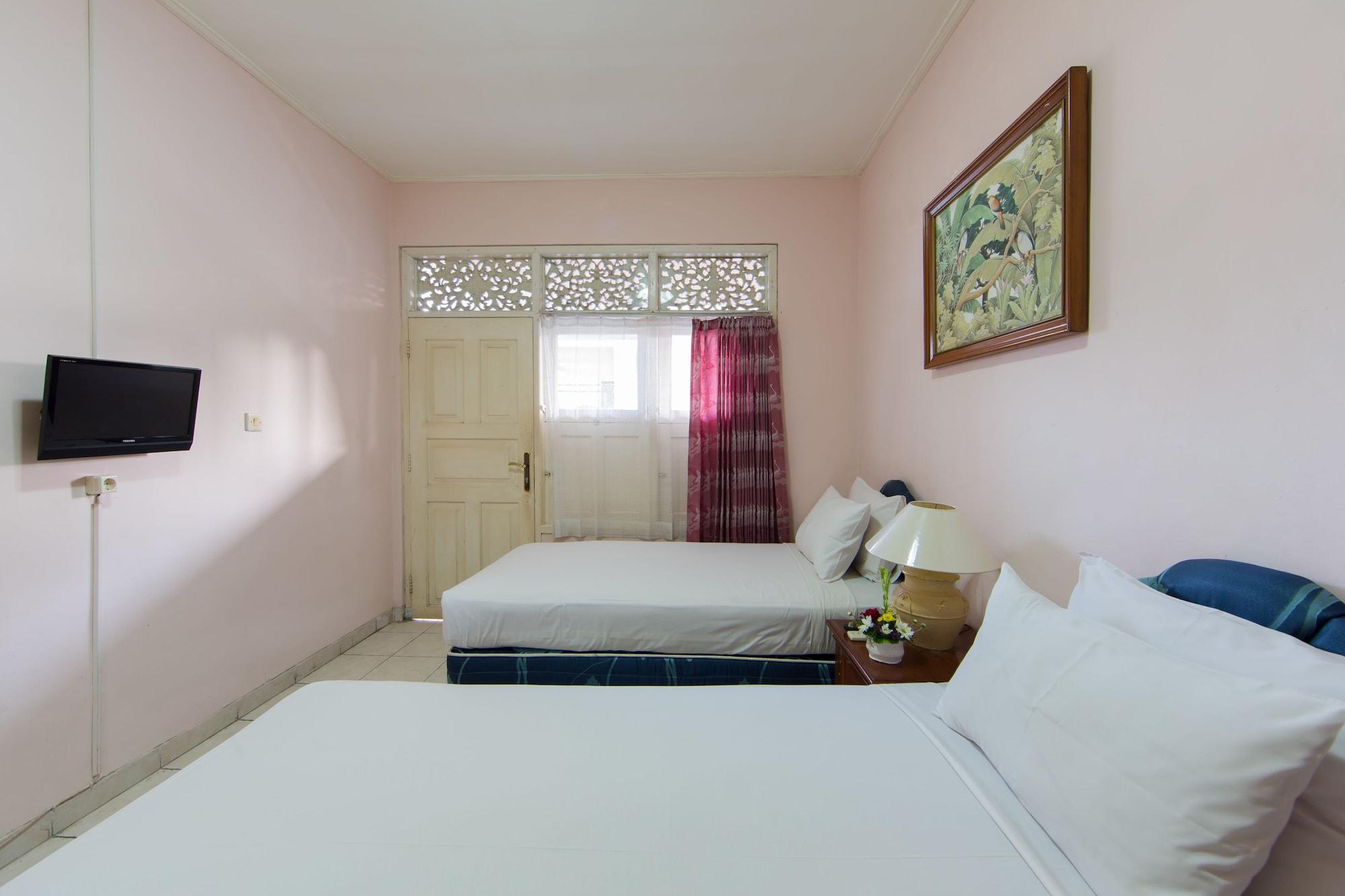 OYO 3134 Puri Tamu Hotel Jimbaran  Bagian luar foto