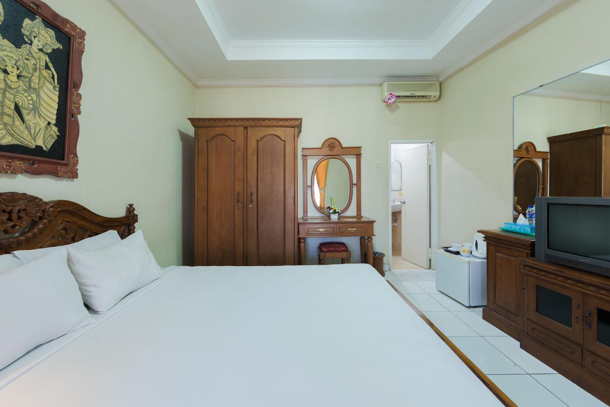 OYO 3134 Puri Tamu Hotel Jimbaran  Bagian luar foto