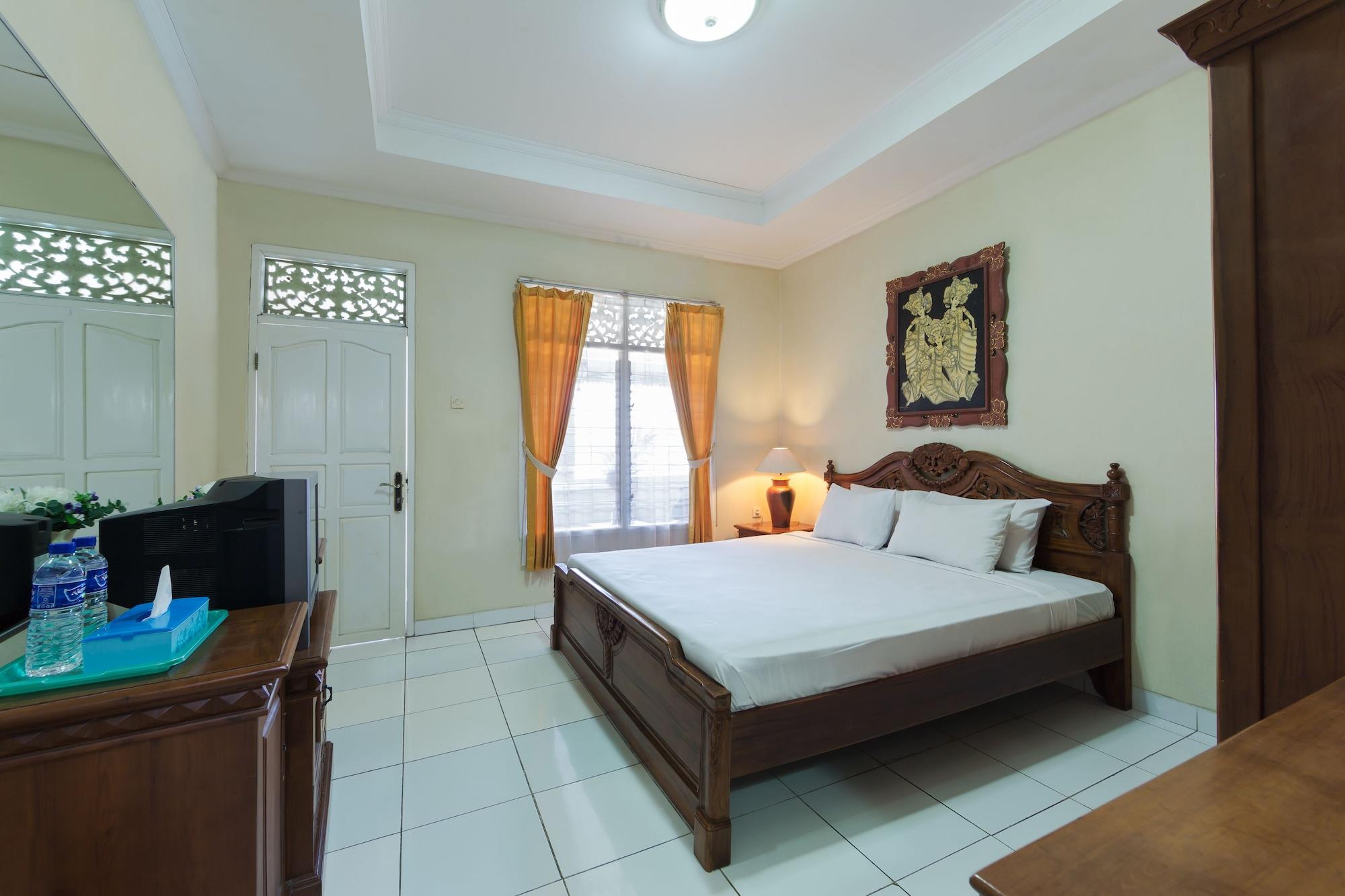 OYO 3134 Puri Tamu Hotel Jimbaran  Bagian luar foto