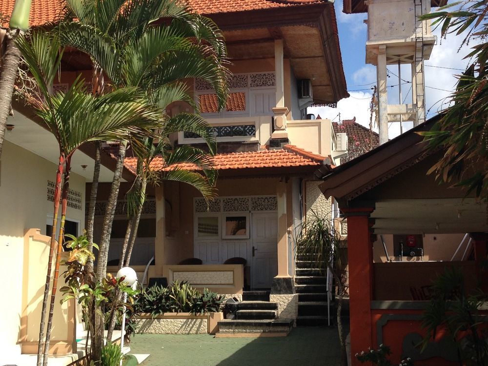 OYO 3134 Puri Tamu Hotel Jimbaran  Bagian luar foto